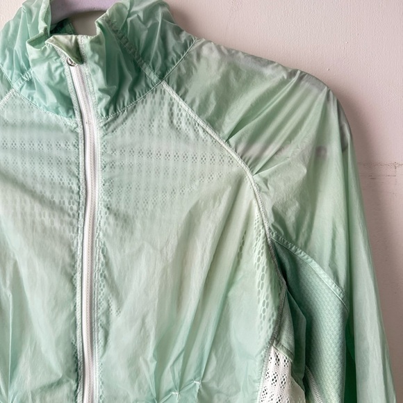 Lululemon Run | RARE Dyed Wild Jacket Mint Green - Picture 6 of 12